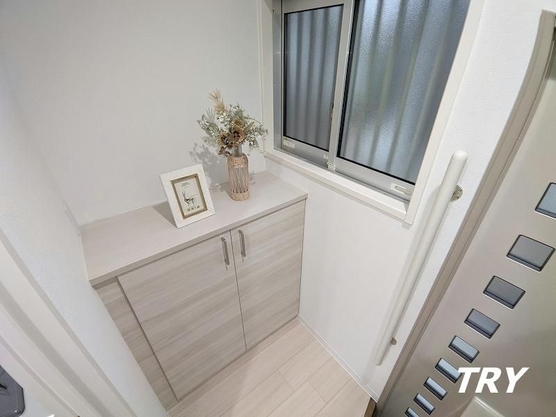 �y���ցz�@