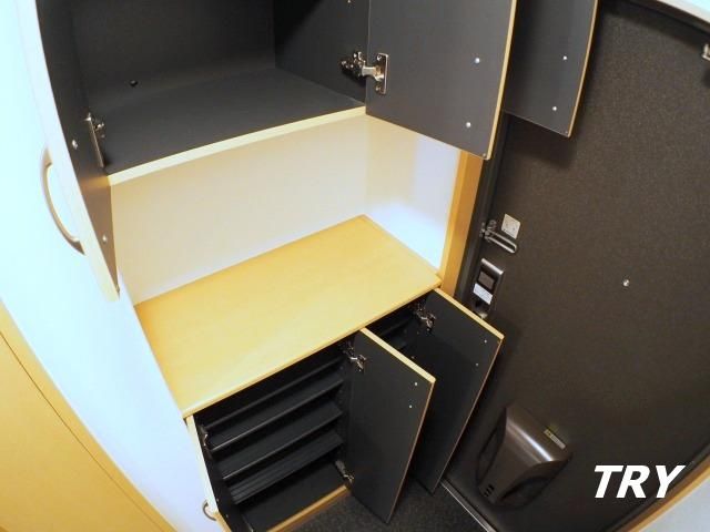 �y���[�z�@