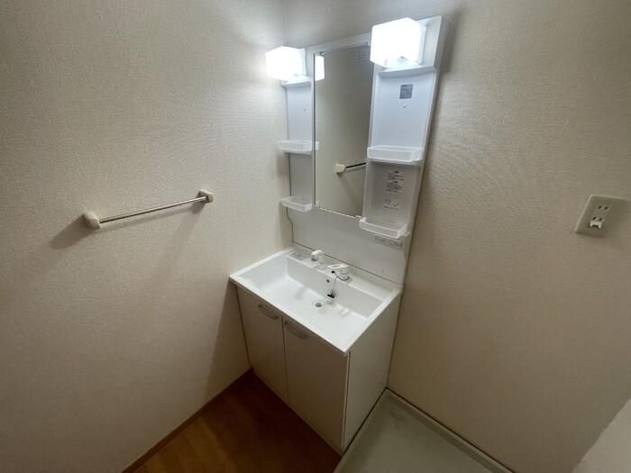 �y���ʏ��z�@