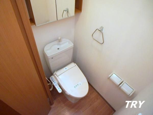 �y�g�C���z�@