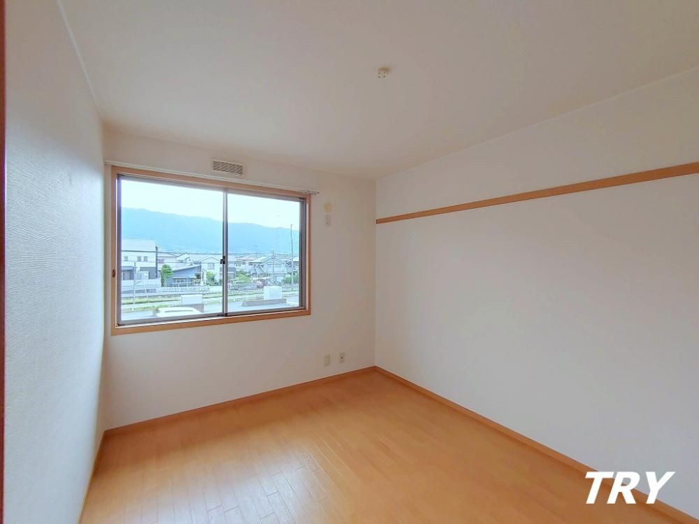 �y�Q���z�@