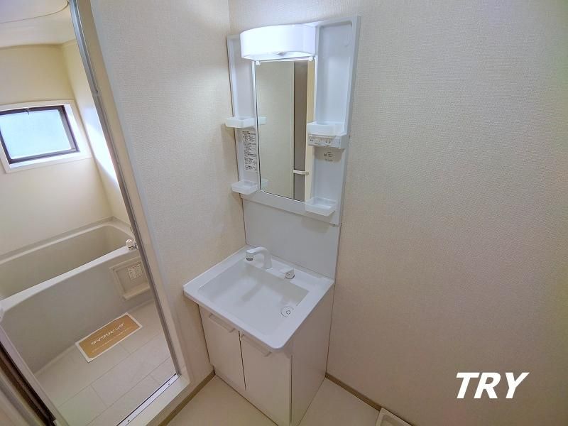 �y���ʏ��z�@