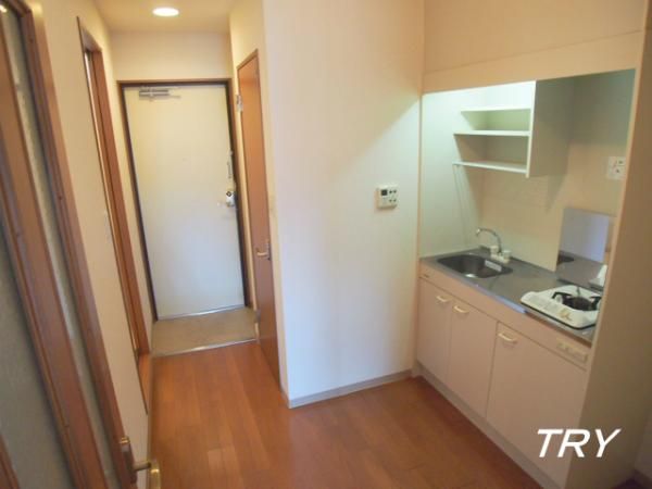 �y�L�b�`���z�@