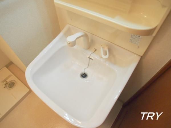 �y���ʏ��z�@