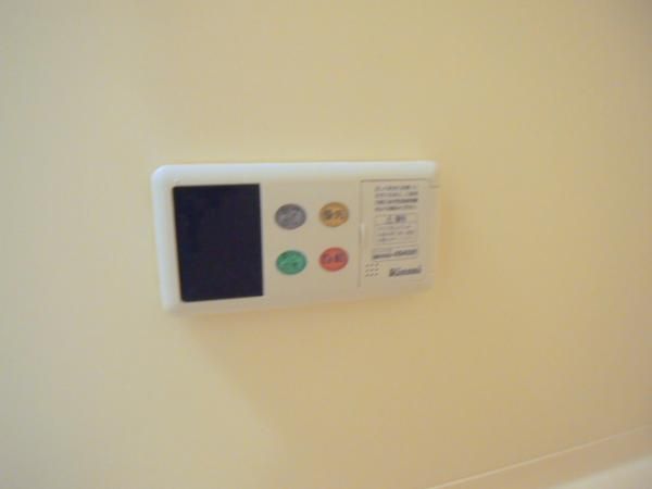 �y���̑��ݔ��z�@