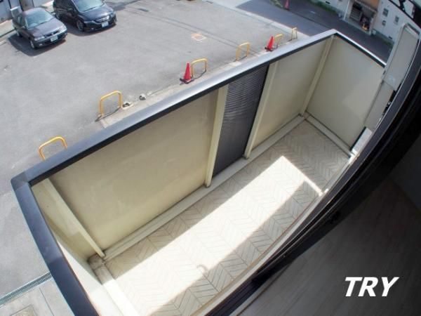 �y�o���R�j�[�z�@