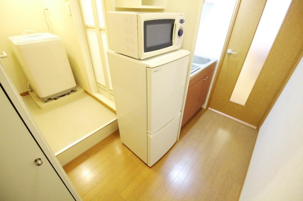 �y���̑��ݔ��z�@