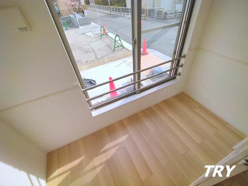 �y���̑������E�X�y�[�X�z�@