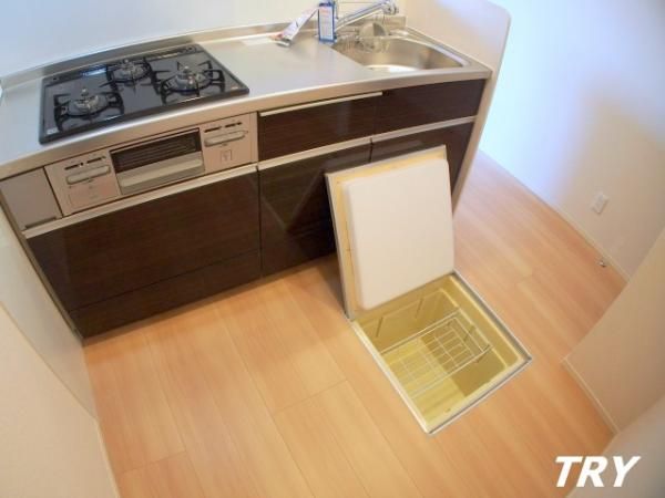 �y���[�z�@