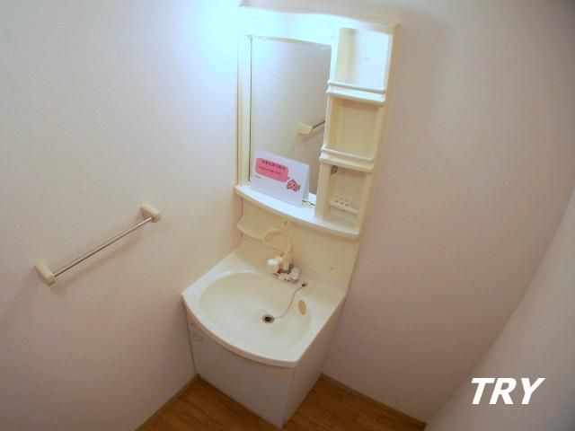 �y���ʏ��z�@