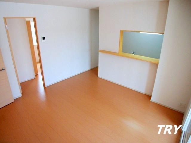 �y���ԁE���r���O�z�@