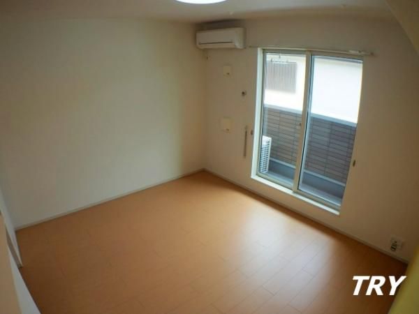 �y�����E���r���O�z�@���r���O10.5��
