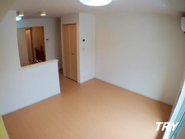 �y�����E���r���O�z�@���r���O10.5��