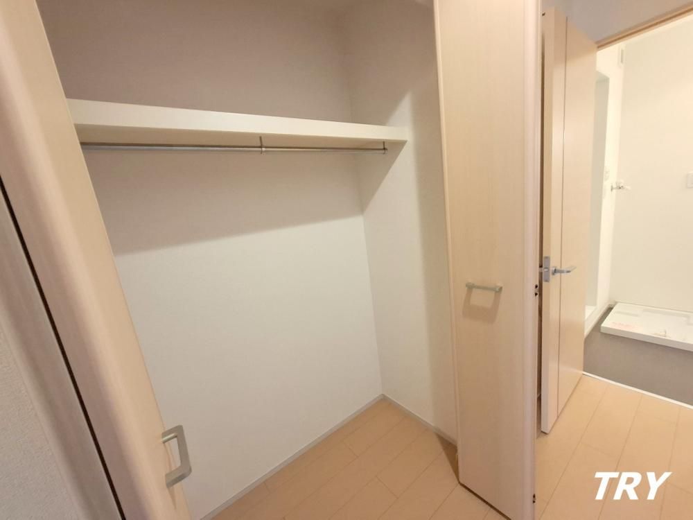 �y���ցz�@