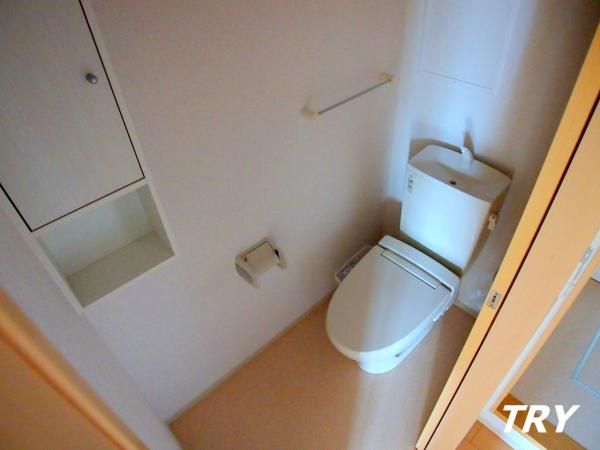 �y�g�C���z�@�E�H�V�����b�g�t�@���]�^�C�v