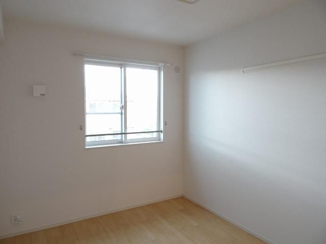 �y�Q���z�@