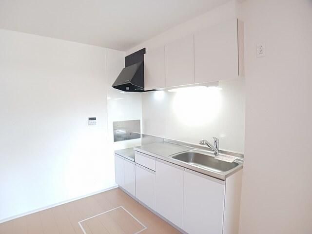 �y�L�b�`���z�@