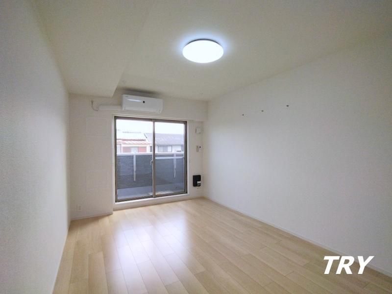 �y���ԁE���r���O�z�@