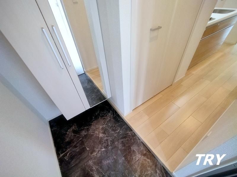 �y���ցz�@