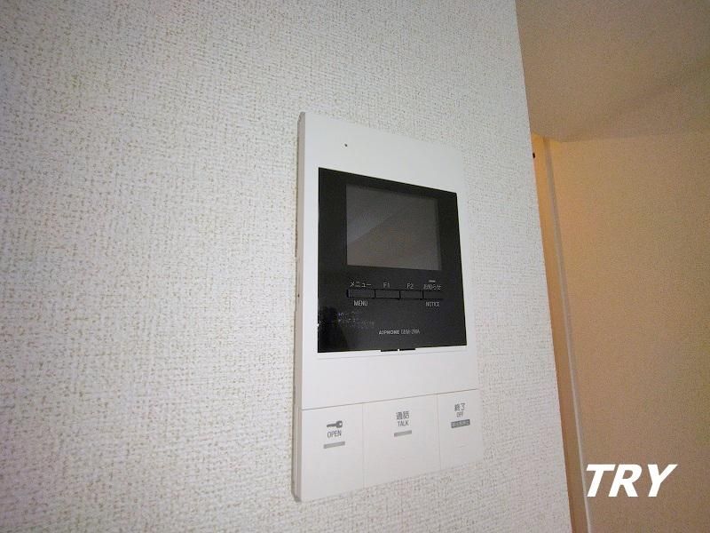 �y���̑��ݔ��z�@