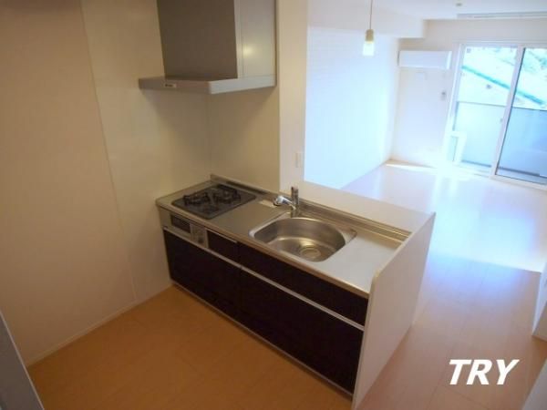 �y�L�b�`���z�@