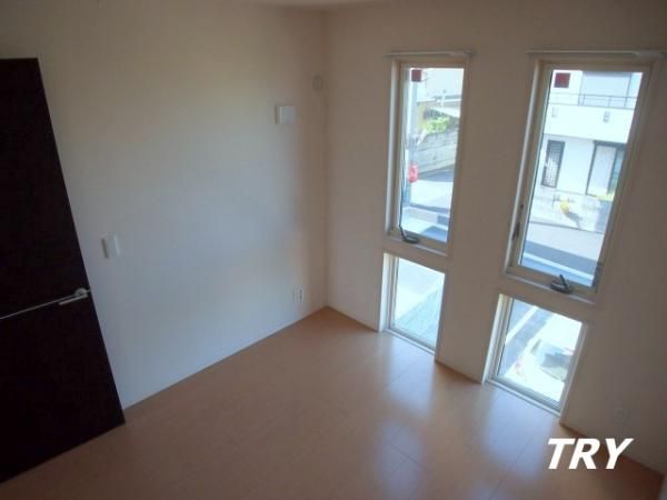 �y�Q���z�@