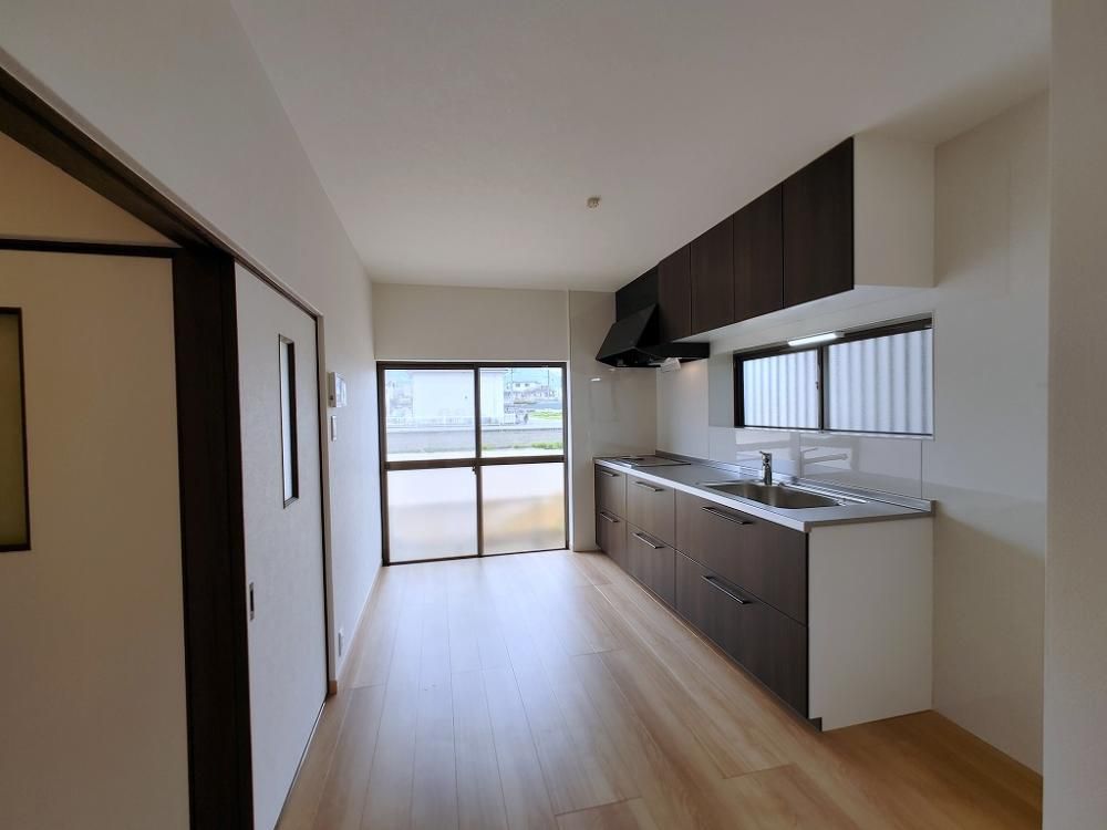 �y�L�b�`���z�@