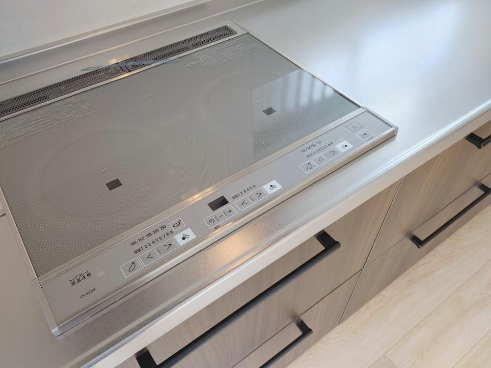 �y�L�b�`���z�@