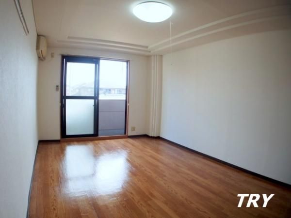 �y�����E���r���O�z�@�m��10.3��