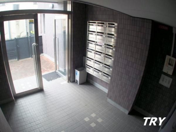 �y�G���g�����X�z�@