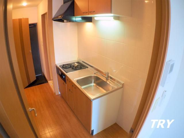 �y�L�b�`���z�@