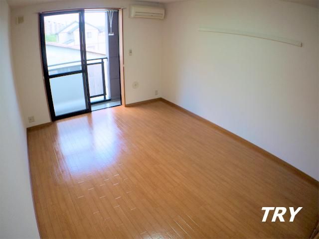 �y�Q���z�@