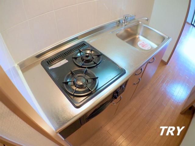 �y�L�b�`���z�@