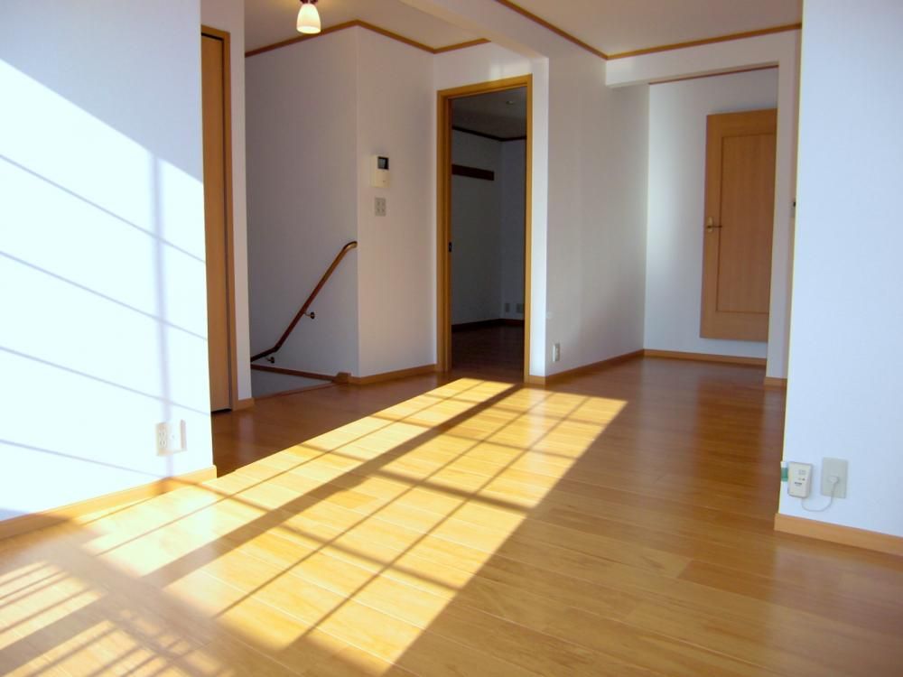 �y�����E���r���O�z�@