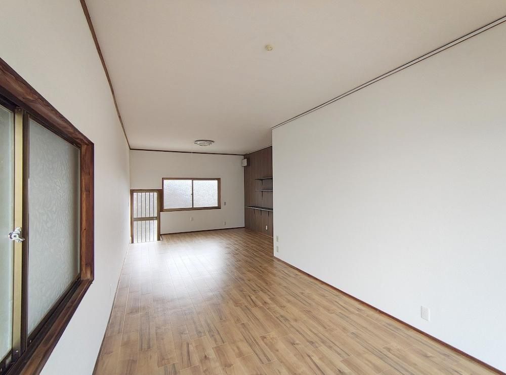 �y���̑������E�X�y�[�X�z�@