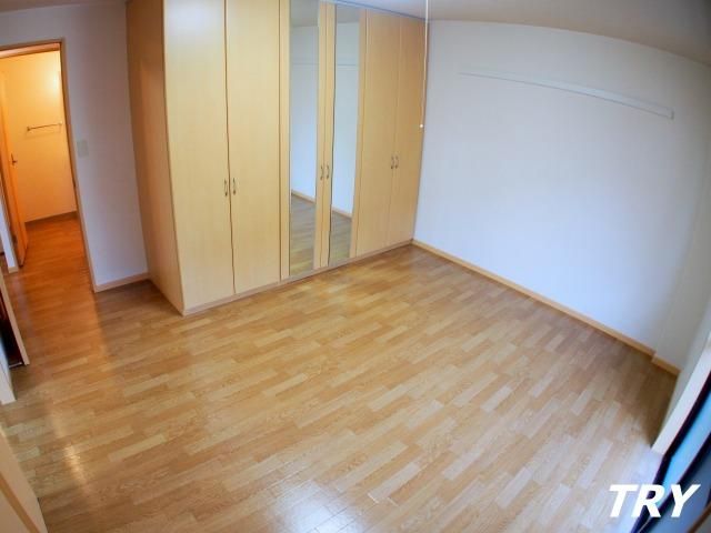 �y�Q���z�@