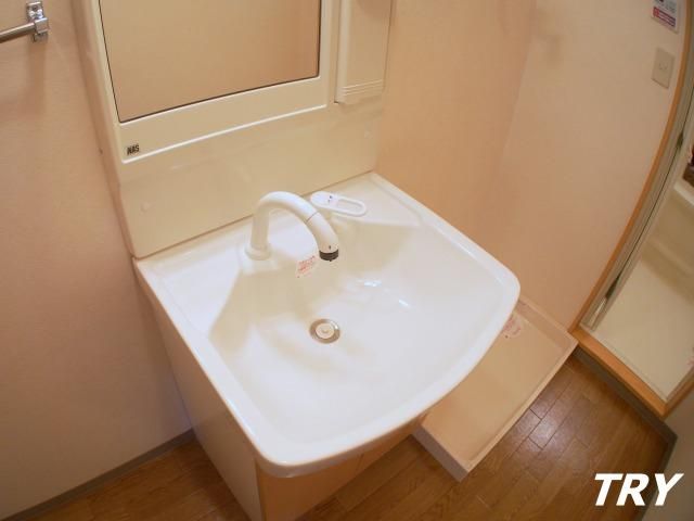 �y���ʏ��z�@