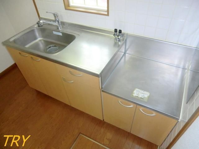 �y�L�b�`���z�@