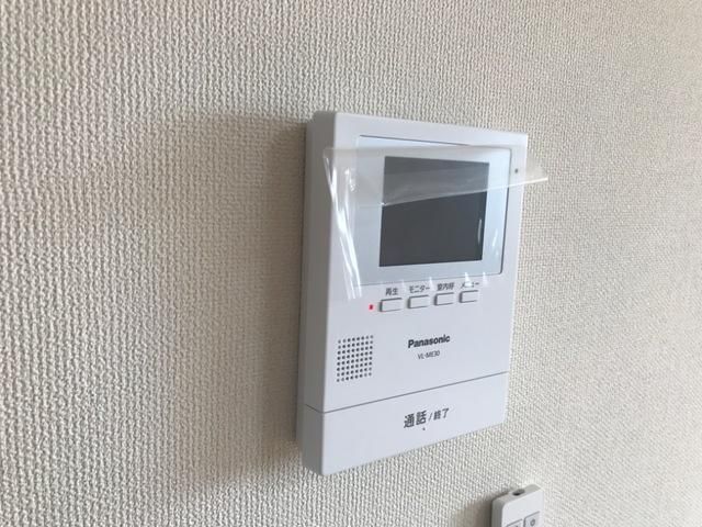 y̑ݔz@