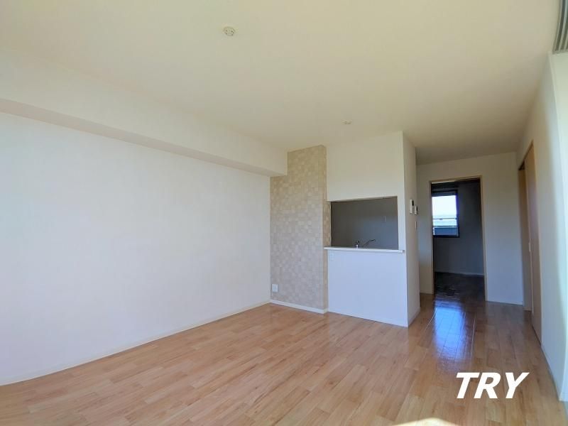 �y�����E���r���O�z�@