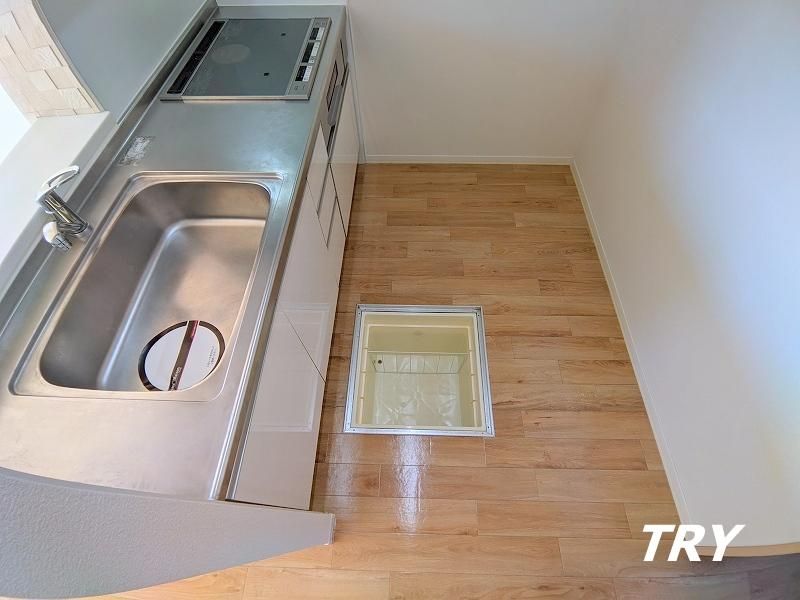 �y���[�z�@