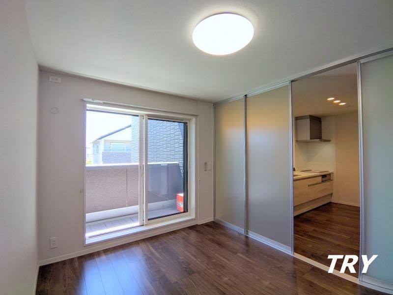 �y�Q���z�@