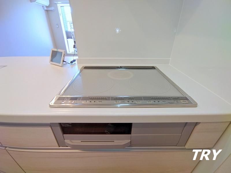 �y�L�b�`���z�@