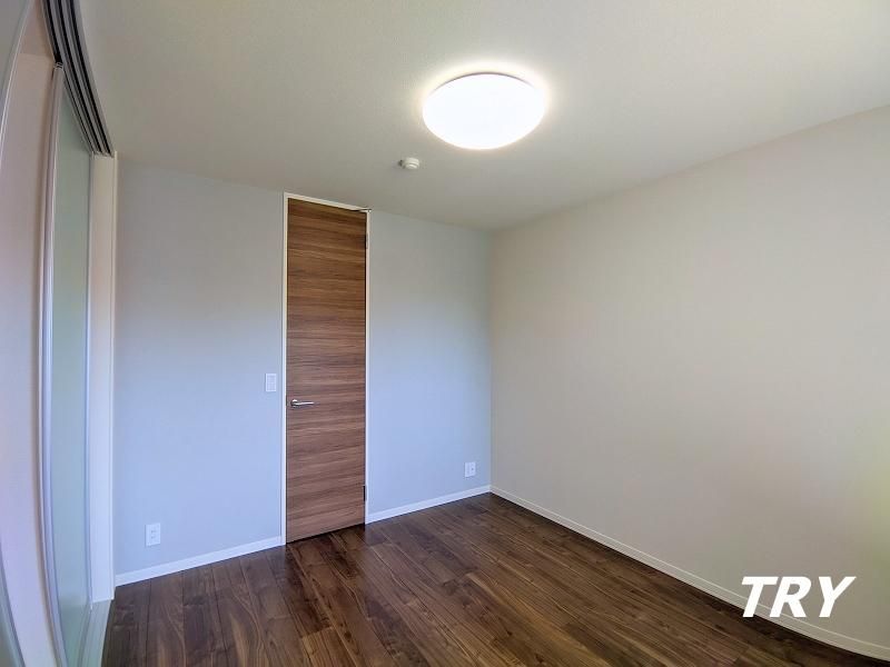 �y�Q���z�@