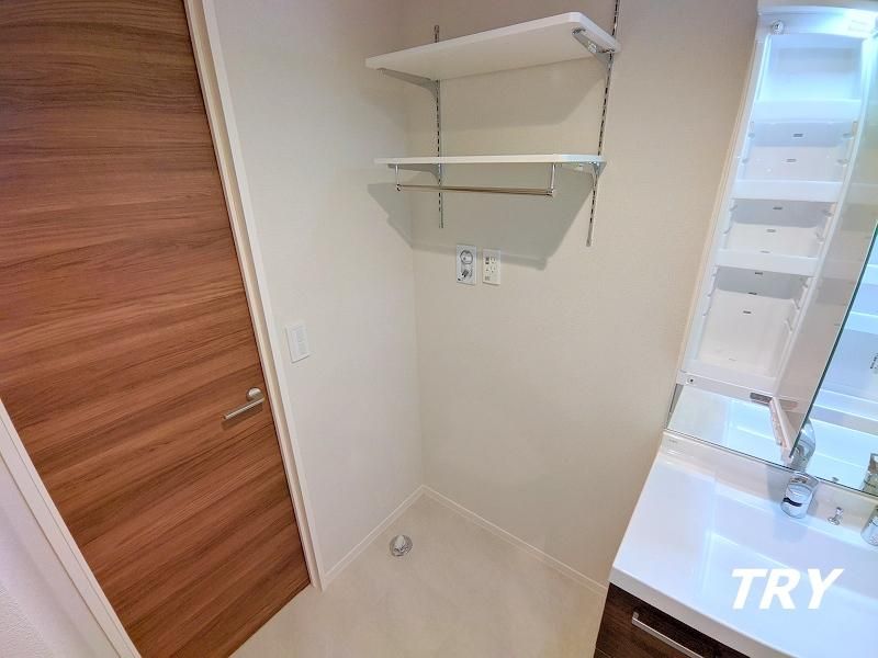 �y���ʏ��z�@