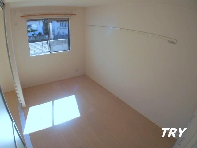 �y�Q���z�@