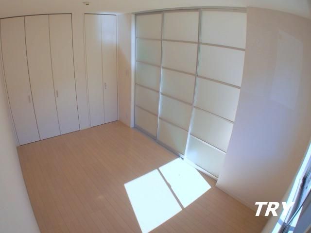 �y�Q���z�@