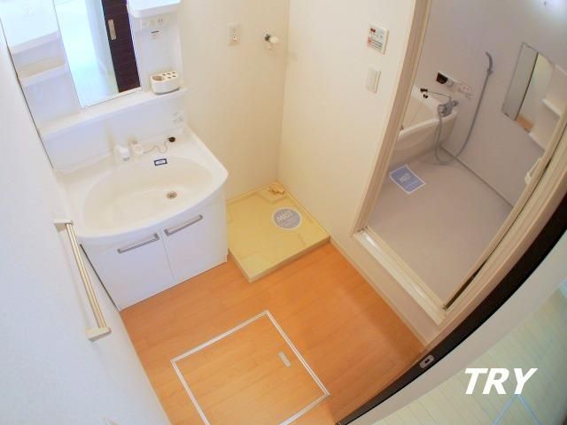 �y���ʏ��z�@