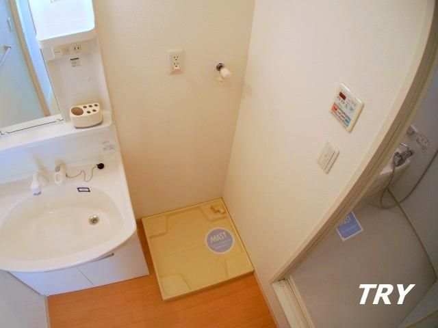 �y���ʏ��z�@