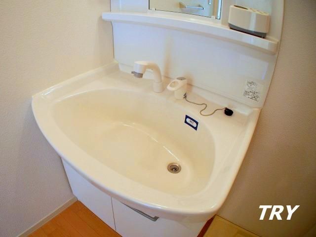 �y���ʏ��z�@